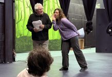 Petite plays to star at Playhouse